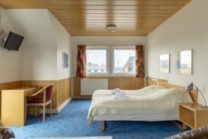 Et dejligt lyst og åbent værelse på Hotel Disko Island